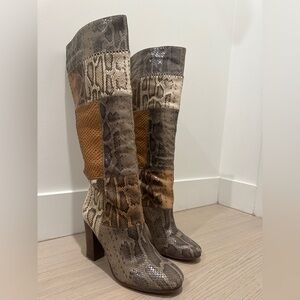 Coach | Trudie PRT Python Olive Brown
Natural Snakeskin Boot Size: 8B
